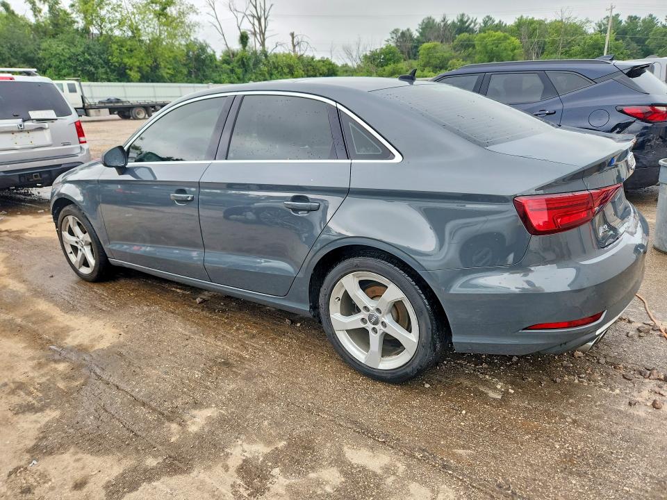 2019 Audi A3 მანქანა იყიდება აუქციონზე, vin: WAUAUGFF3K1011730, აუქციონის ნომერი: 64105356
