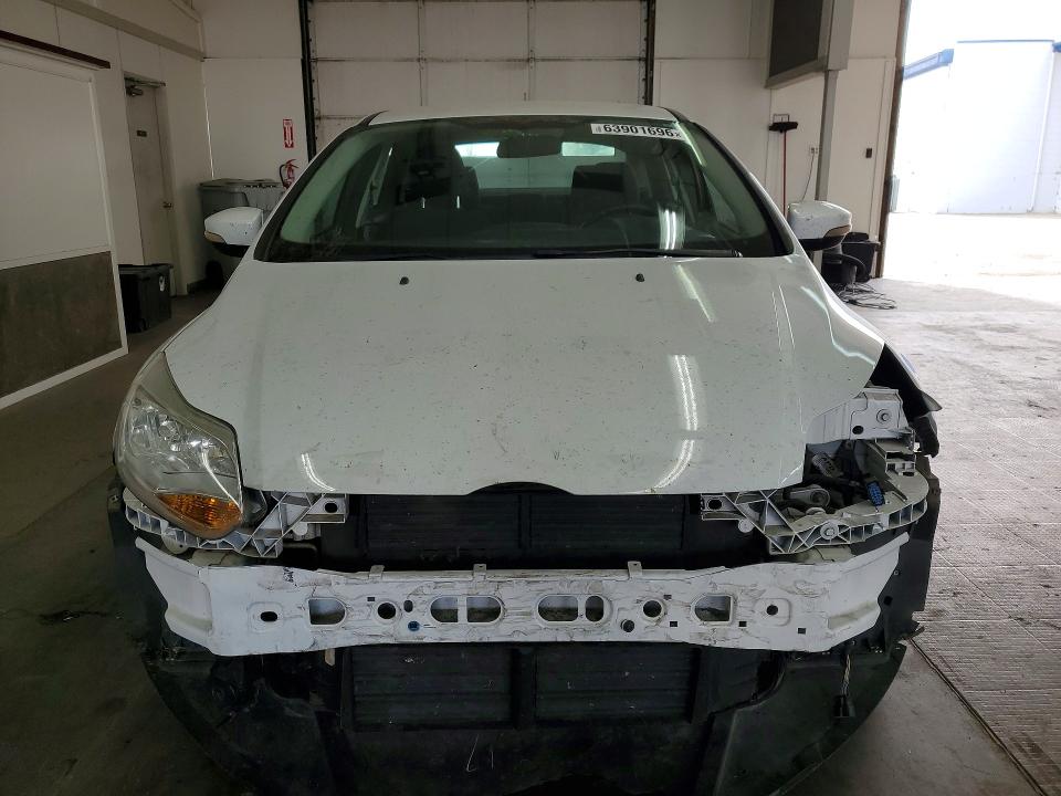 Продажа на аукционе авто 2012 Ford Focus, vin: 1FAHP3H23CL395760, номер лота: 63901696