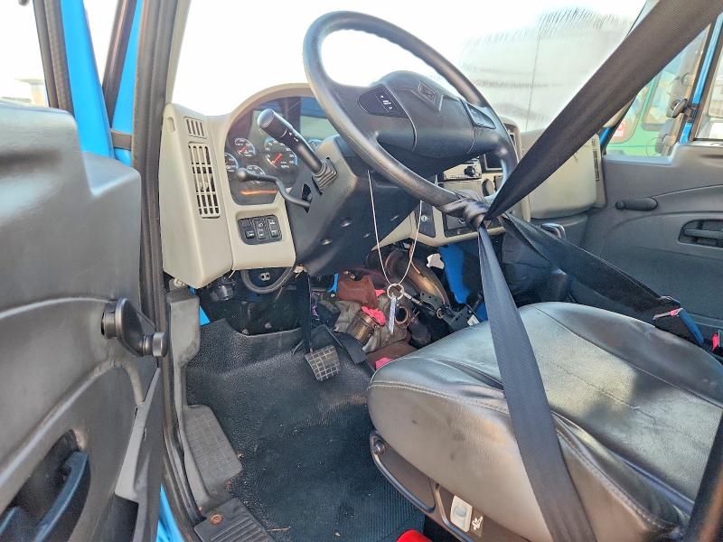 65765826 :رقم المزاد ، 1HTJTSKM8FH659187 vin ، 2015 International 4300 مزاد بيع