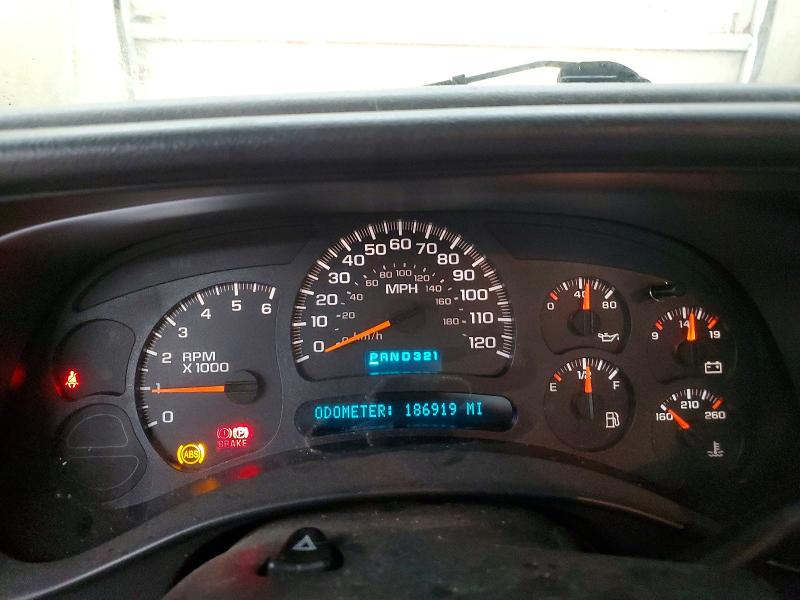 Продажа на аукционе авто 2004 Chevrolet Silverado, vin: 1GCEC14VX4Z327404, номер лота: 64096256