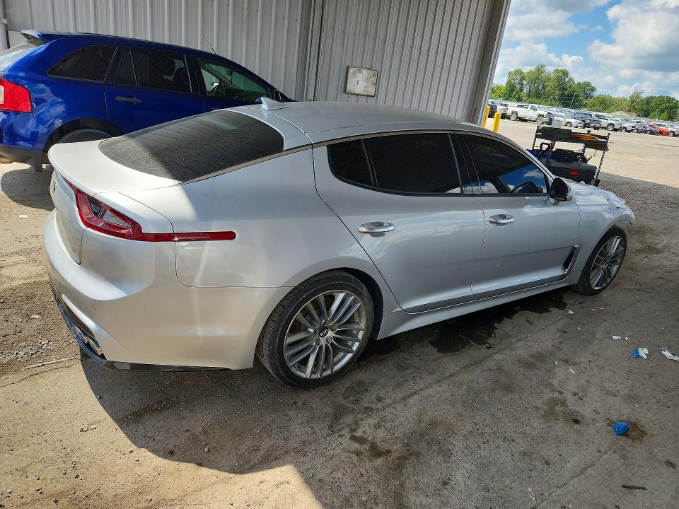 Продажа на аукционе авто 2018 Kia Stinger, vin: KNAE15LA3J6031324, номер лота: 66915976