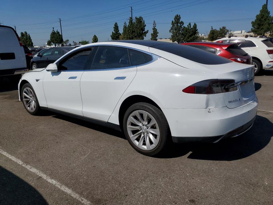 Aukcja sprzedaży 2015 Tesla Model S, vin: 5YJSA1E12FF115562, numer aukcji: 64502536