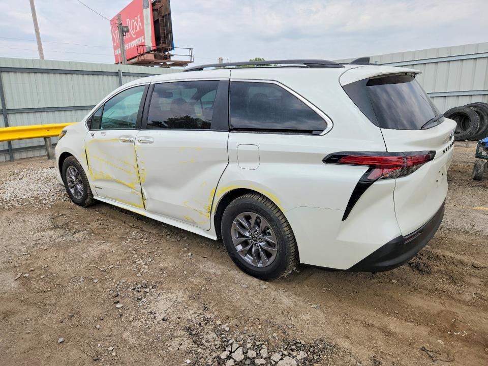Продаж на аукціоні авто 2021 Toyota Sienna, vin: 5TDJRKEC2MS016986, номер лоту: 63370356