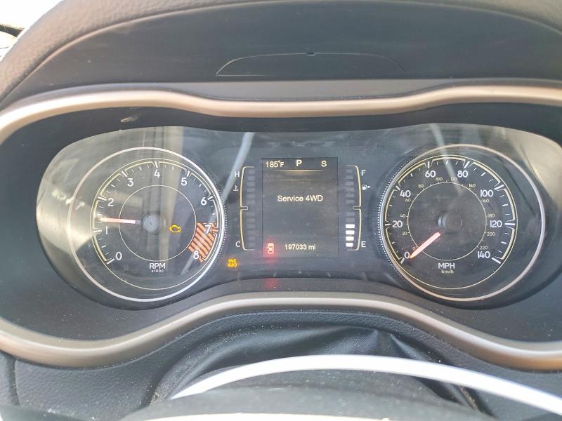 63576306 :رقم المزاد ، 1C4PJMCS7EW151695 vin ، 2014 Jeep Cherokee مزاد بيع