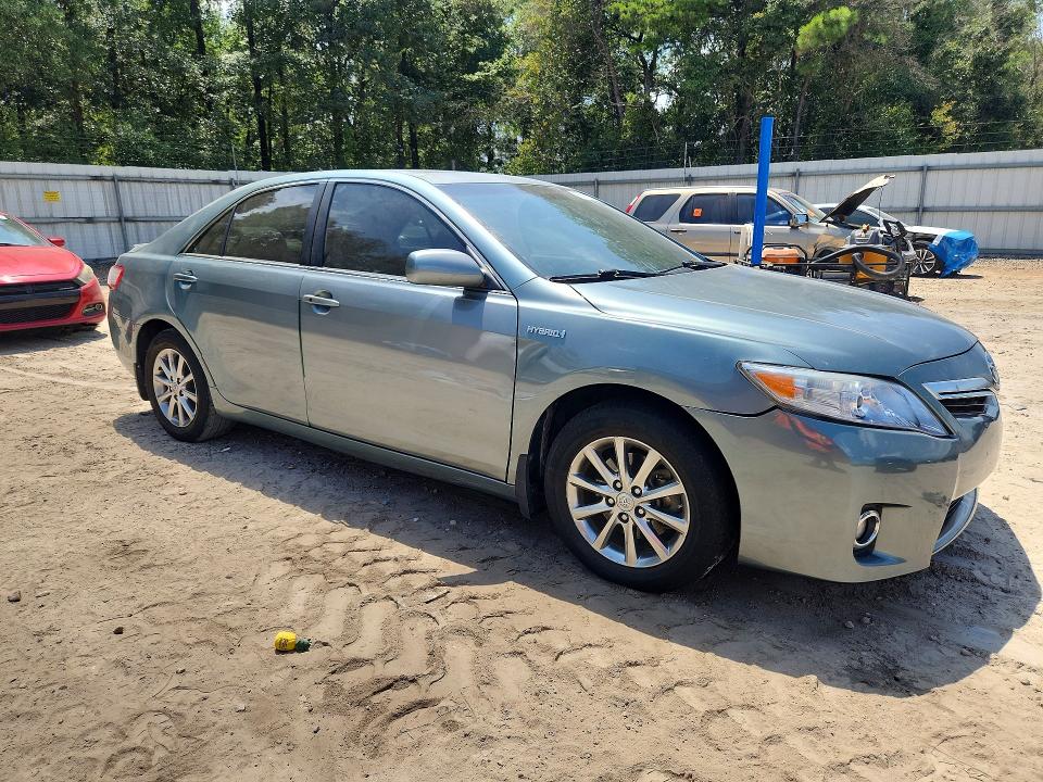 65591746 :رقم المزاد ، 4T1BB3EK4BU137772 vin ، 2011 Toyota Camry مزاد بيع