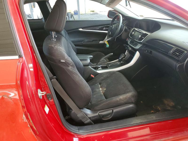 2015 Honda Accord მანქანა იყიდება აუქციონზე, vin: 1HGCT1B70FA010889, აუქციონის ნომერი: 63824506