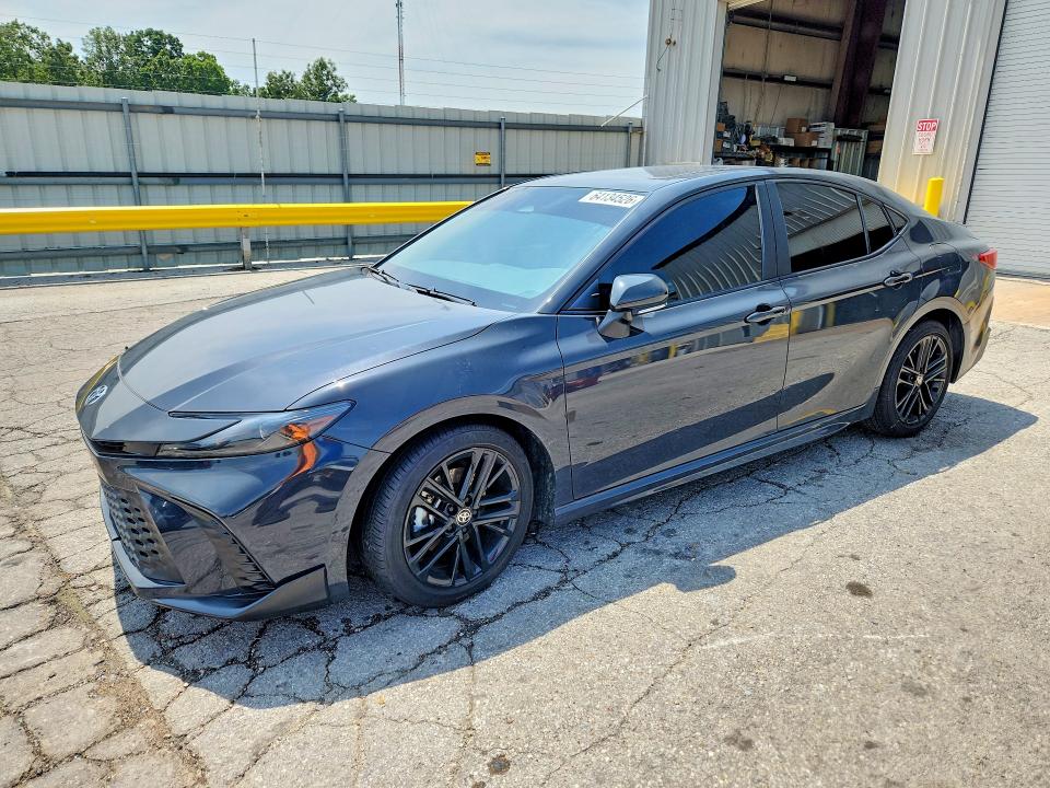 Auction sale of the 2026 Toyota Camry, vin: 4T1DAACKXTU210020, lot number: 64134526