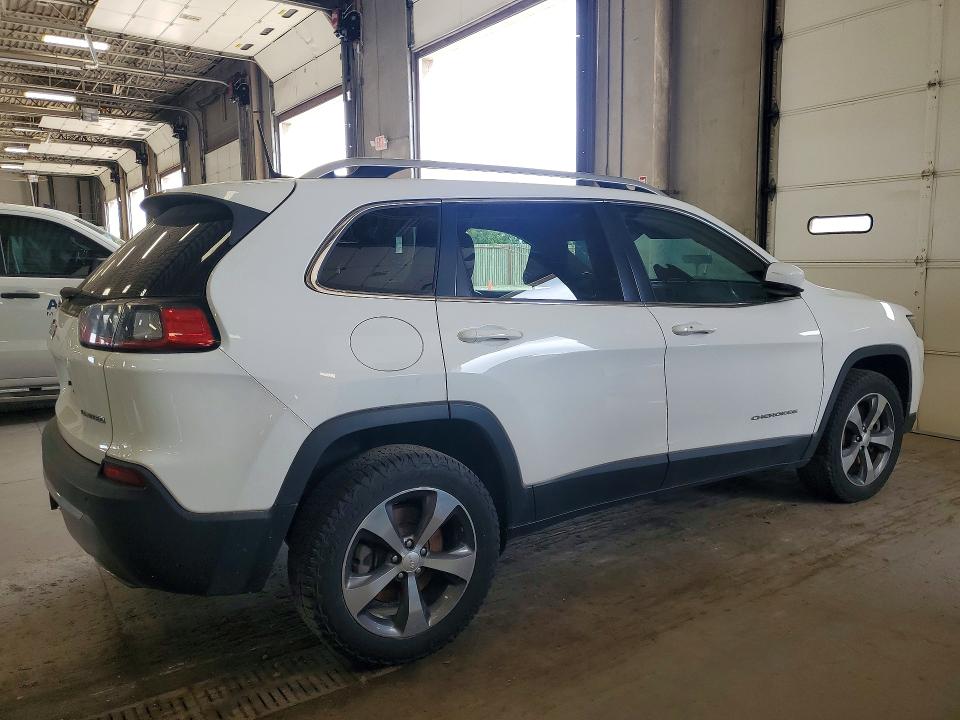 66111956 :رقم المزاد ، 1C4PJMDN2KD322062 vin ، 2019 Jeep Cherokee مزاد بيع