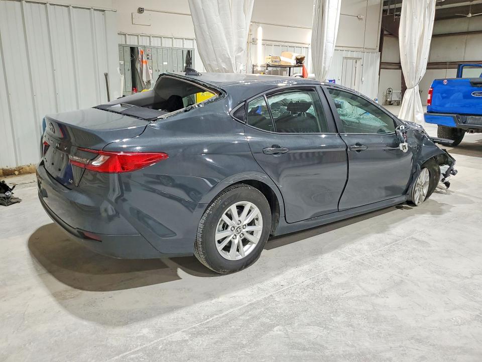 2025 Toyota Camry მანქანა იყიდება აუქციონზე, vin: 4T1DAACK1SU078229, აუქციონის ნომერი: 64385036