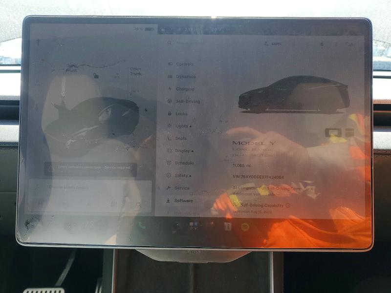 64428486 :رقم المزاد ، 7SAYGDEE3TF424064 vin ، 2026 Tesla Model Y مزاد بيع