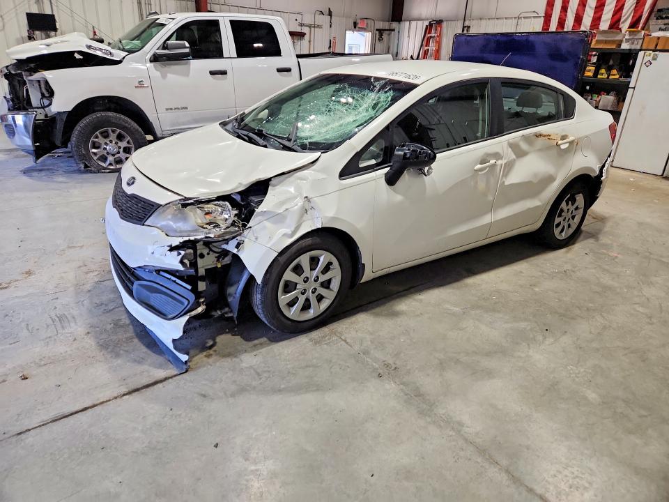 65771626 :رقم المزاد ، KNADM4A33F6437094 vin ، 2015 Kia Rio مزاد بيع