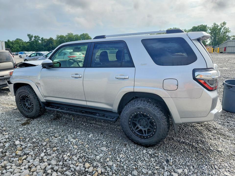 2024 Toyota 4runner მანქანა იყიდება აუქციონზე, vin: JTEMU5JR6R6249747, აუქციონის ნომერი: 64431436