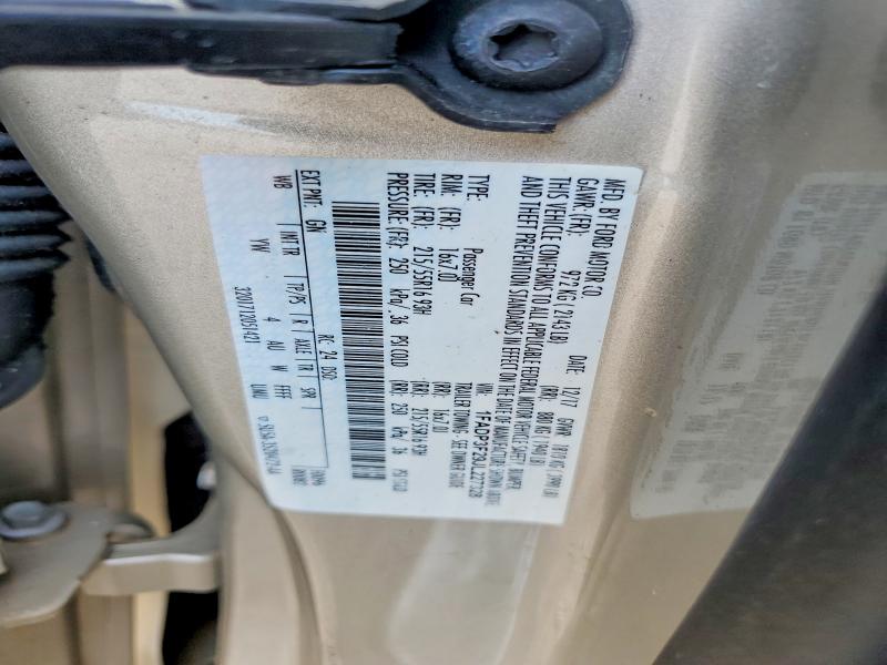 66590806 :رقم المزاد ، 1FADP3F29JL227328 vin ، 2018 Ford Focus مزاد بيع