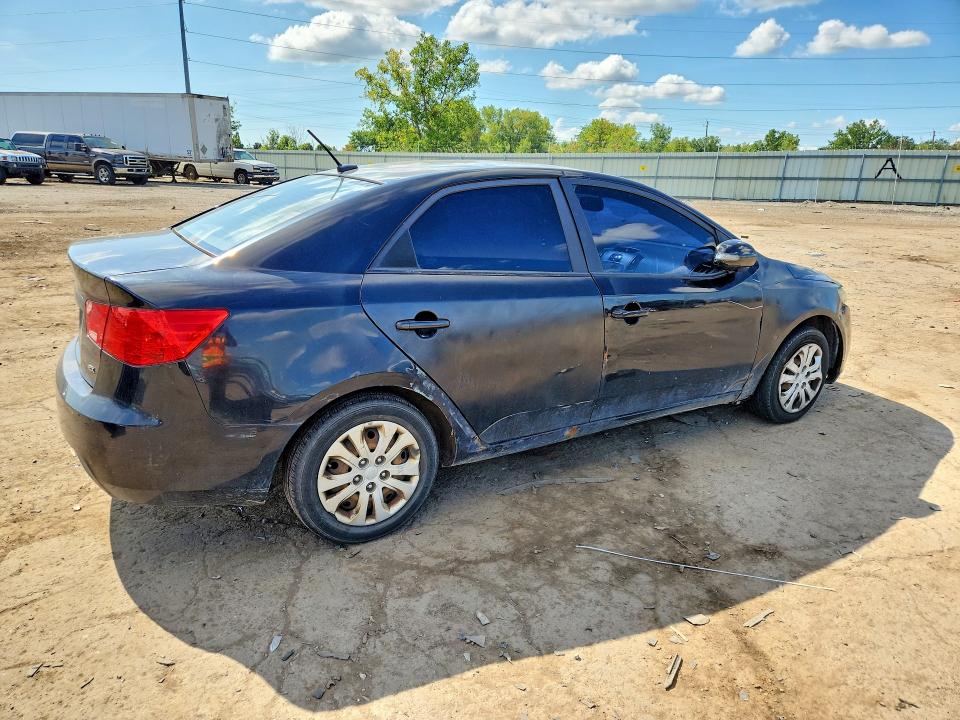 2010 Kia Forte მანქანა იყიდება აუქციონზე, vin: KNAFU4A23A5169226, აუქციონის ნომერი: 66380326