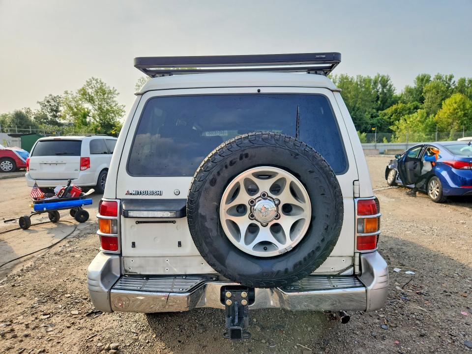 Продажа на аукционе авто 1997 Mitsubishi Ut Pajero, vin: V464401707, номер лота: 64518366