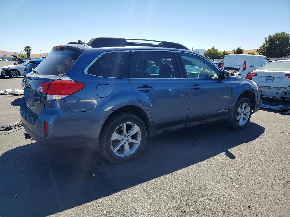 Aukcja sprzedaży 2014 Subaru Outback, vin: 4S4BRBCC7E3216185, numer aukcji: 65918126