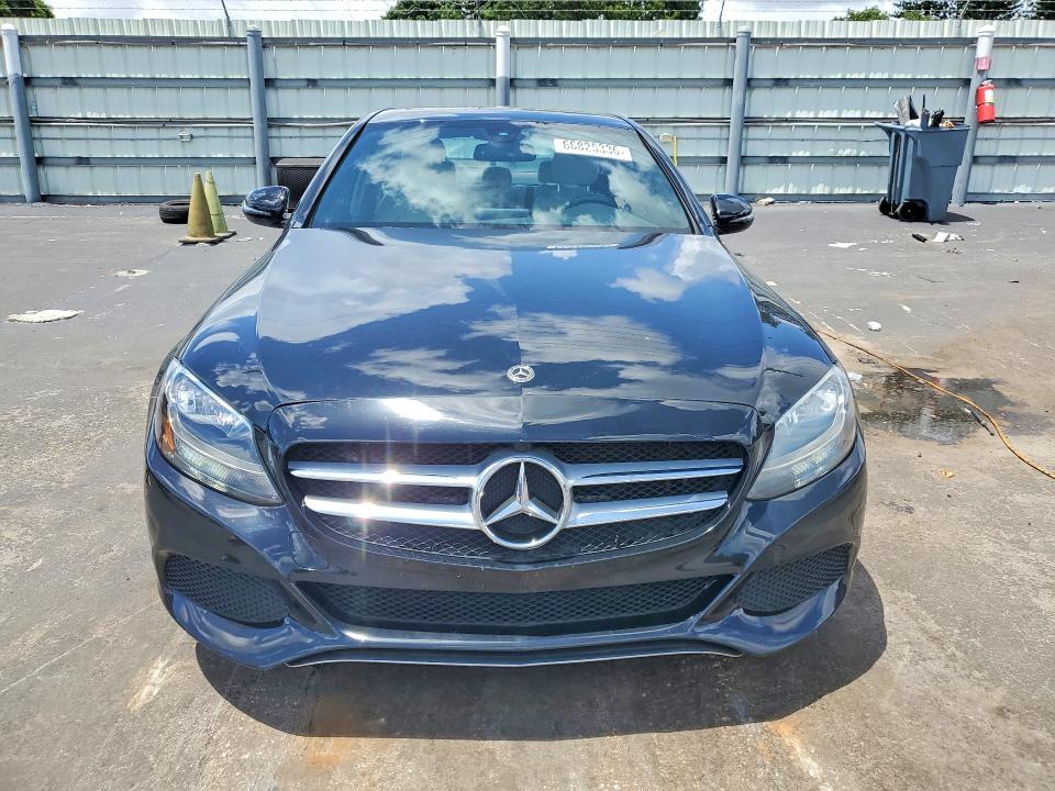 Продажа на аукционе авто 2018 Mercedes-benz C, vin: 55SWF4JB8JU248935, номер лота: 66825336