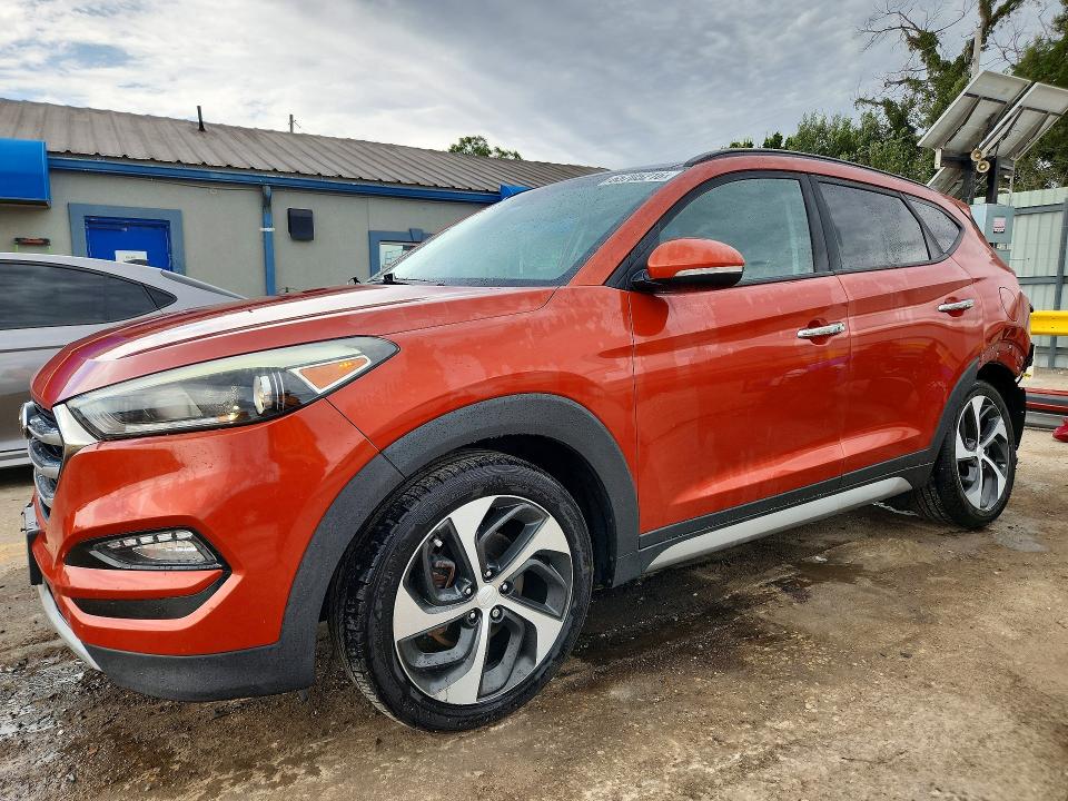 65705216 :رقم المزاد ، KM8J33A27HU315472 vin ، 2017 Hyundai Tucson مزاد بيع