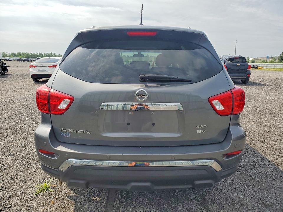 Продажа на аукционе авто 2018 Nissan Pathfinder, vin: 5N1DR2MM2JC617752, номер лота: 63231716