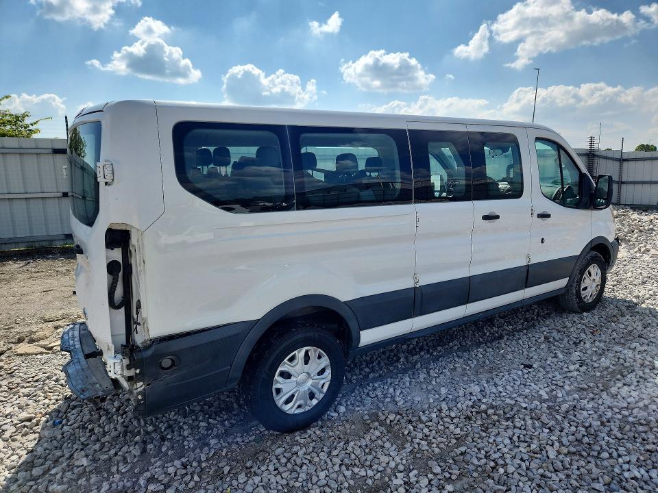 63722156 :رقم المزاد ، 1FBZX2ZM3GKA20556 vin ، 2016 Ford Transit مزاد بيع