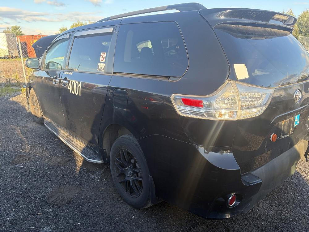 Aukcja sprzedaży 2015 Toyota Sienna, vin: 5TDXK3DC3FS553522, numer aukcji: 65756986