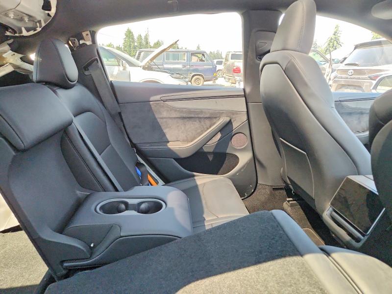 2026 Tesla Model Y მანქანა იყიდება აუქციონზე, vin: 7SAYGDEE7TF618760, აუქციონის ნომერი: 63560576