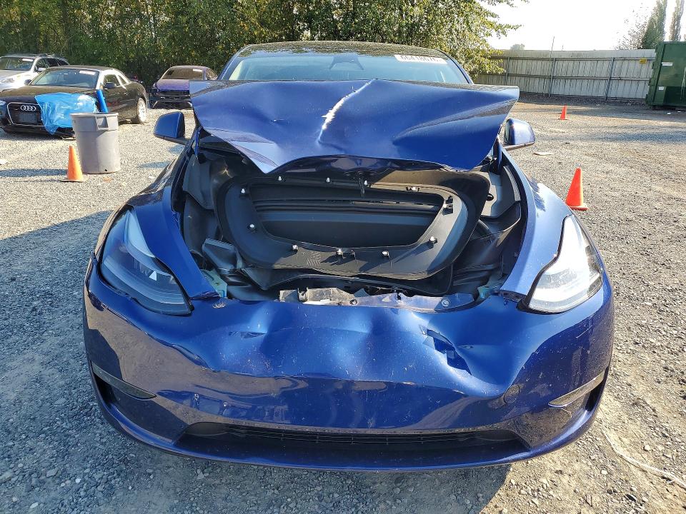Продажа на аукционе авто 2023 Tesla Model Y, vin: 7SAYGDEE9PF687729, номер лота: 66418676