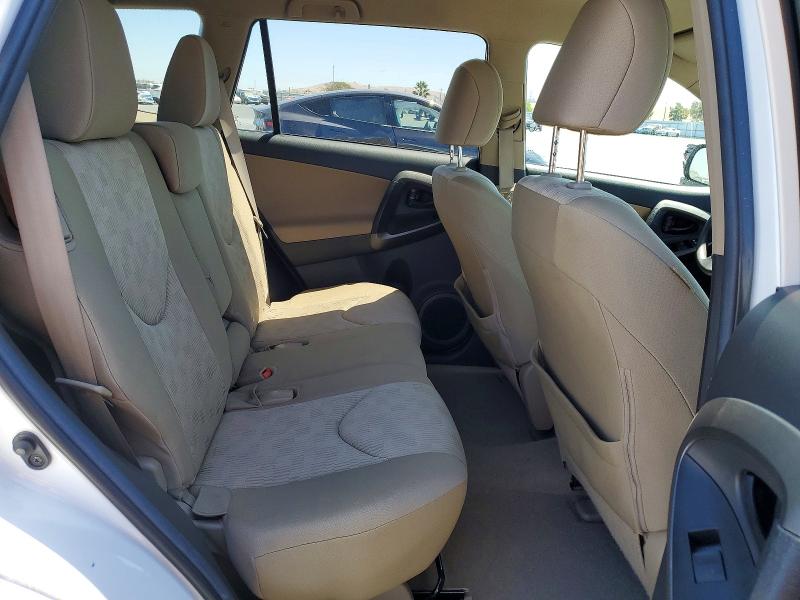 63802116 :رقم المزاد ، 2T3BK4DV5BW060810 vin ، 2011 Toyota Rav4 مزاد بيع