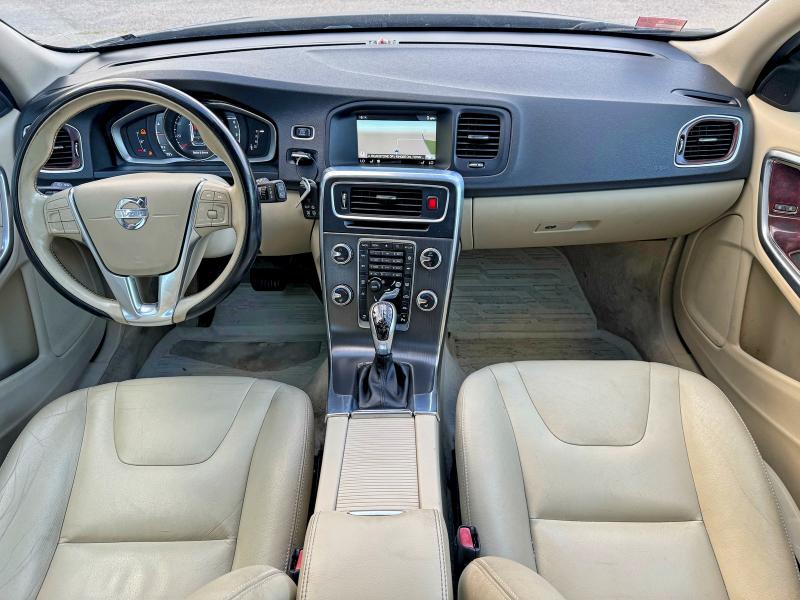 Продажа на аукционе авто 2015 Volvo V60, vin: YV140MEK6F1254733, номер лота: 66046286