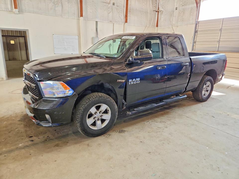 64093846 :رقم المزاد ، 1C6RR7FT1JS327883 vin ، 2018 Ram 1500 مزاد بيع