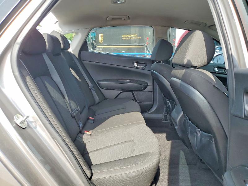 Продажа на аукционе авто 2017 Kia Optima, vin: 5XXGT4L31HG145092, номер лота: 64823526