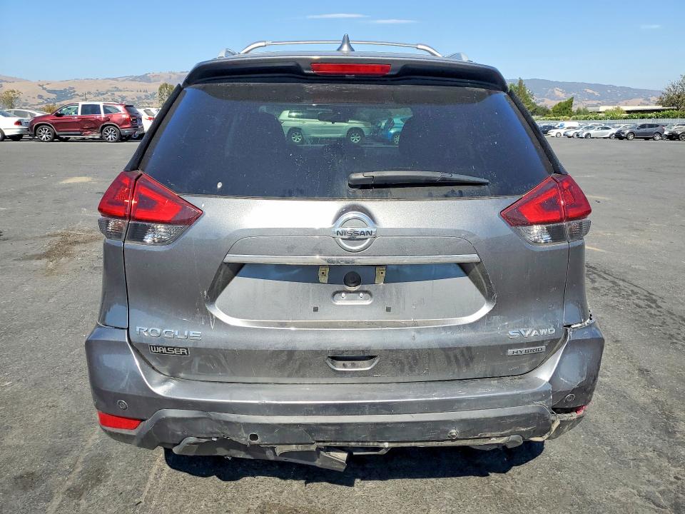 64693556 :رقم المزاد ، 5N1ET2MV1KC745741 vin ، 2019 Nissan Rogue Hybrid مزاد بيع