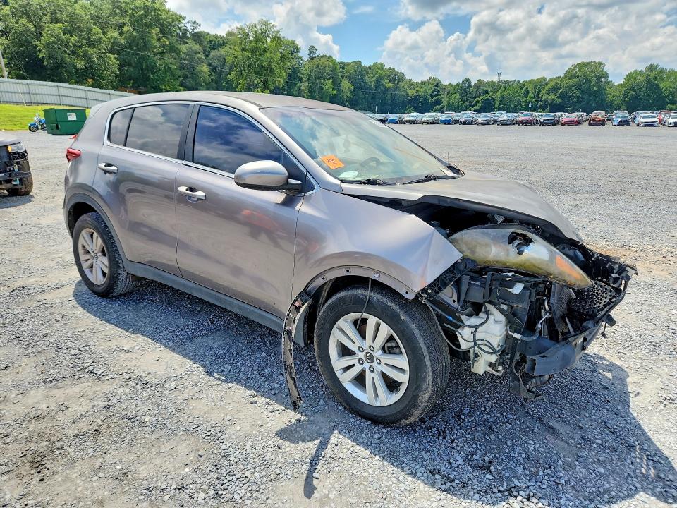 63906986 :رقم المزاد ، KNDPM3ACXH7132425 vin ، 2017 Kia Sportage مزاد بيع