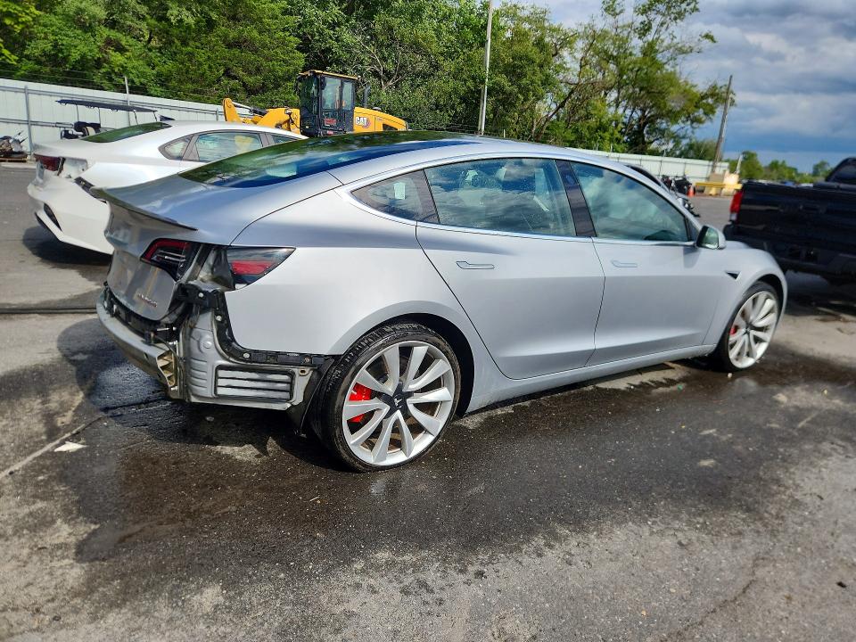 Продаж на аукціоні авто 2018 Tesla Model 3, vin: 5YJ3E1EB5JF083393, номер лоту: 66660766