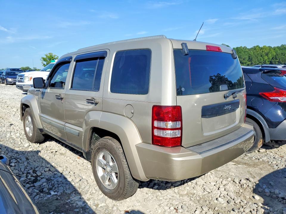 64066736 :رقم المزاد ، 1J4PP2GK1AW132738 vin ، 2010 Jeep Liberty مزاد بيع