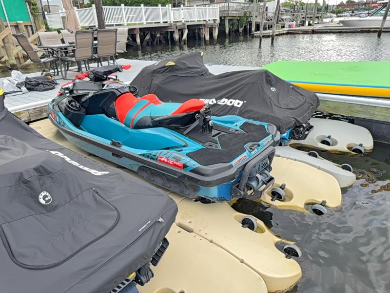 Продажа на аукционе авто 2019 Bombardier Jetski, vin: YDV07566K819, номер лота: 66463696