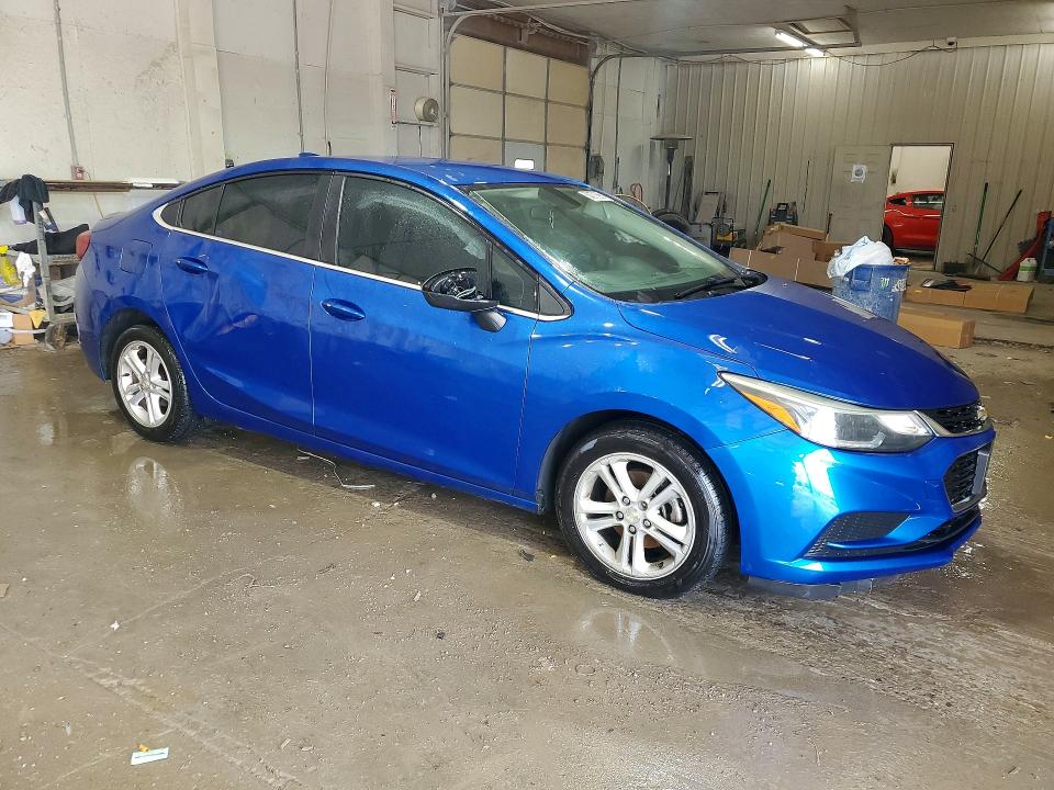 Продажа на аукционе авто 2018 Chevrolet Cruze, vin: 1G1BE5SM1J7139076, номер лота: 64271896