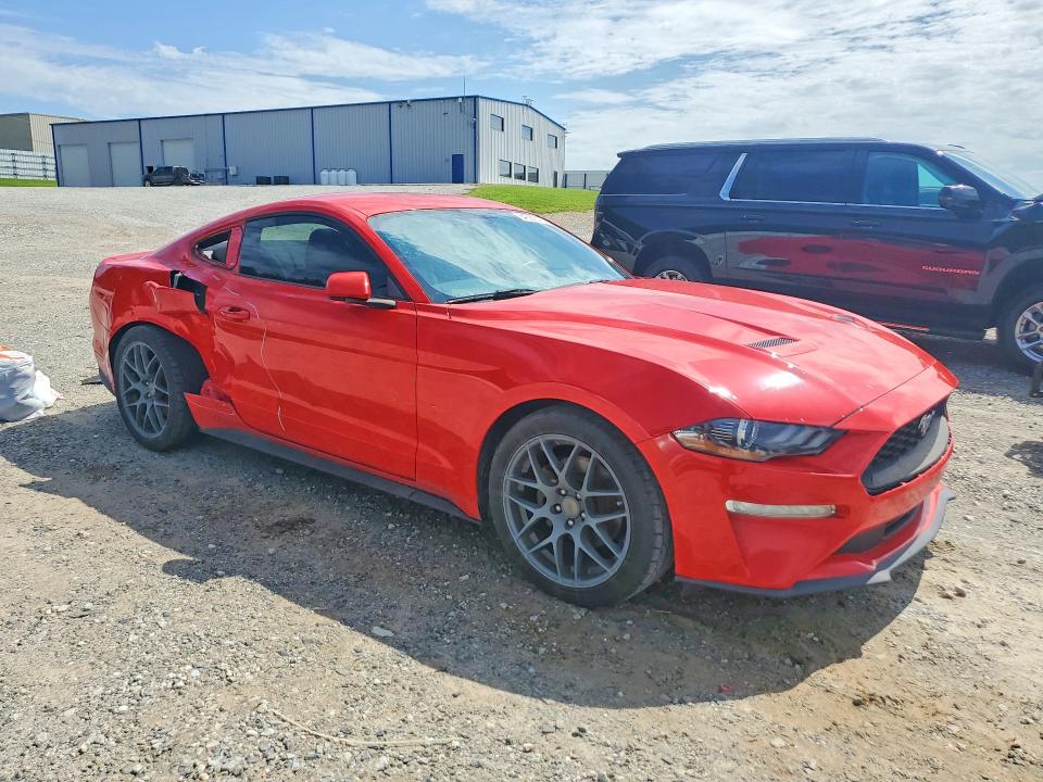 64380576 :رقم المزاد ، 1FA6P8TH8J5120743 vin ، 2018 Ford Mustang مزاد بيع