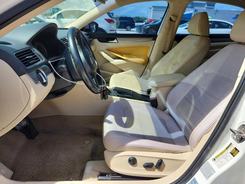 66448566 :رقم المزاد ، 1VWAS7A32FC111430 vin ، 2015 Volkswagen Passat مزاد بيع