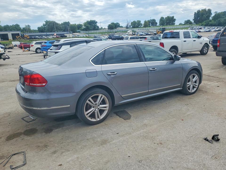 2012 Volkswagen Passat მანქანა იყიდება აუქციონზე, vin: 1VWBN7A32CC086973, აუქციონის ნომერი: 65929376