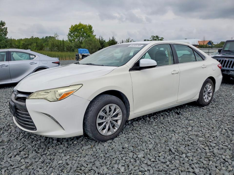 2017 Toyota Camry მანქანა იყიდება აუქციონზე, vin: 4T1BF1FK4HU688980, აუქციონის ნომერი: 64205766