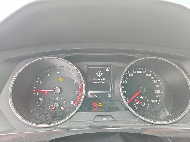 2018 Volkswagen Tiguan მანქანა იყიდება აუქციონზე, vin: 3VV0B7AX5JM130211, აუქციონის ნომერი: 64805656