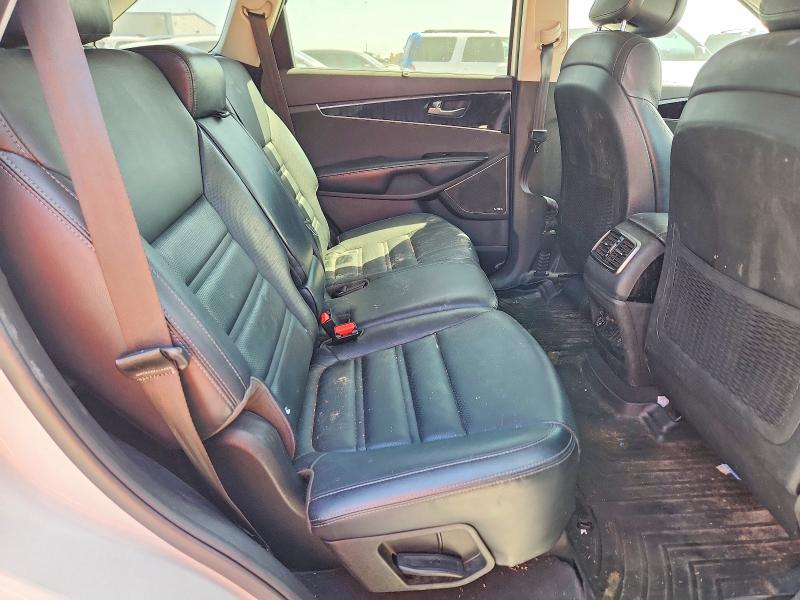 2016 Kia Sorento მანქანა იყიდება აუქციონზე, vin: 5XYPKDA53GG164390, აუქციონის ნომერი: 65322466