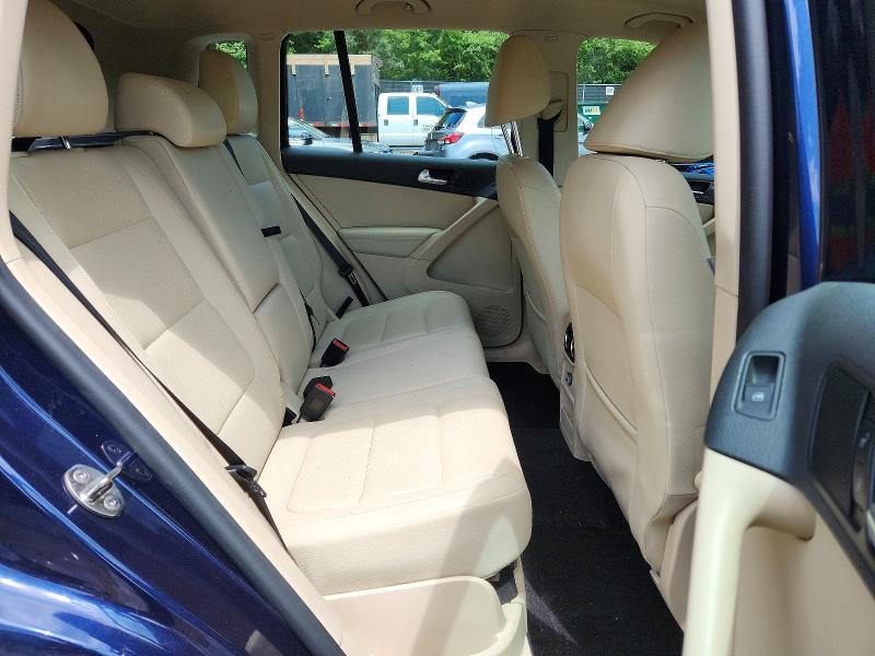 63842126 :رقم المزاد ، WVGAV7AX4GW616281 vin ، 2016 Volkswagen Tiguan مزاد بيع