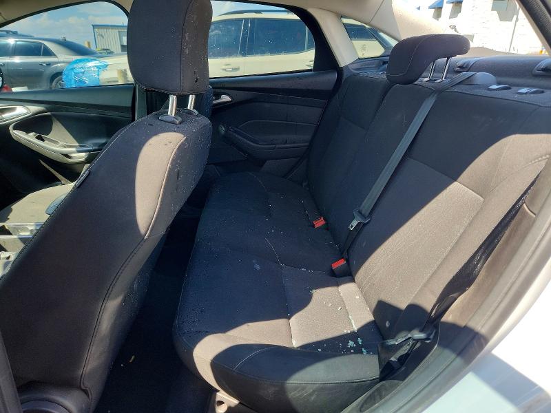 Auction sale of the 2016 Ford Focus, vin: 1FADP3F20GL352890, lot number: 65035016