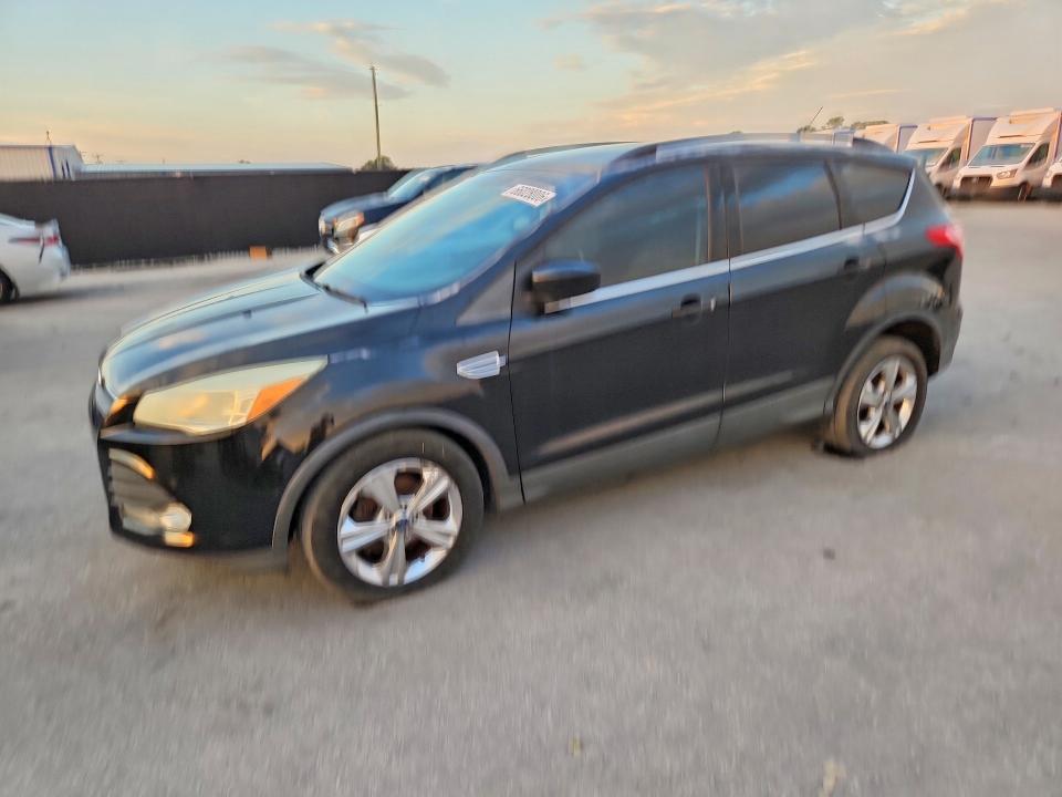 Продажа на аукционе авто 2015 Ford Escape, vin: 1FMCU0GXXFUA14909, номер лота: 66028006