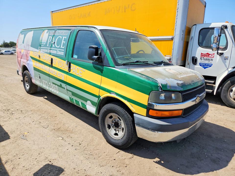 2011 Chevrolet Express G3500 მანქანა იყიდება აუქციონზე, vin: 1GAZG1FG4B1110570, აუქციონის ნომერი: 64011886