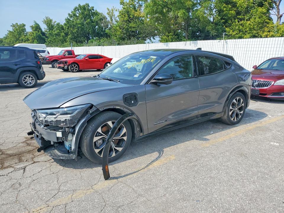 2023 Ford Mustang Mach-e მანქანა იყიდება აუქციონზე, vin: 3FMTK3SU7PMA70185, აუქციონის ნომერი: 64149016