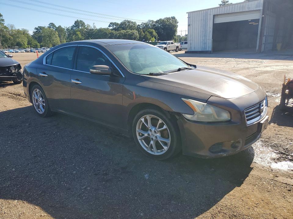 64853626 :رقم المزاد ، 1N4AA5AP0DC819577 vin ، 2013 Nissan Maxima مزاد بيع