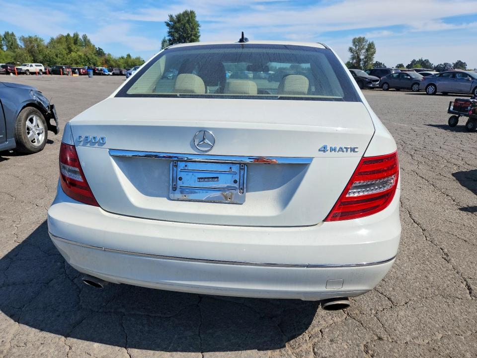 Aukcja sprzedaży 2012 Mercedes-benz C, vin: WDDGF8BB3CR201892, numer aukcji: 64157936